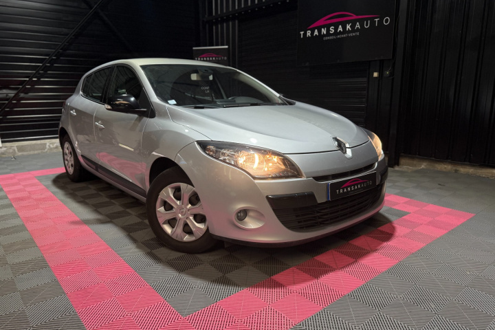 RENAULT MEGANE III BERLINE