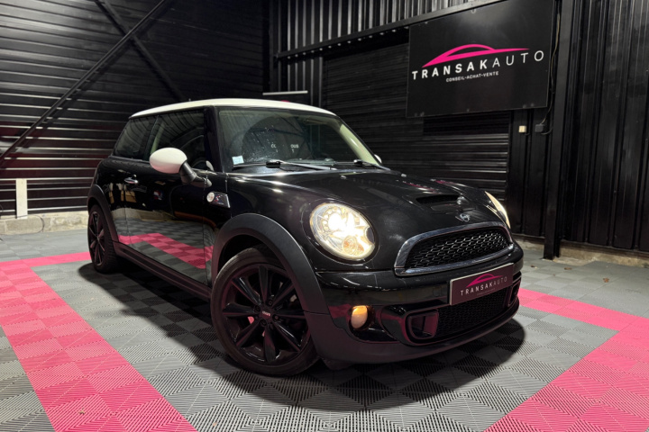 MINI HATCH R56