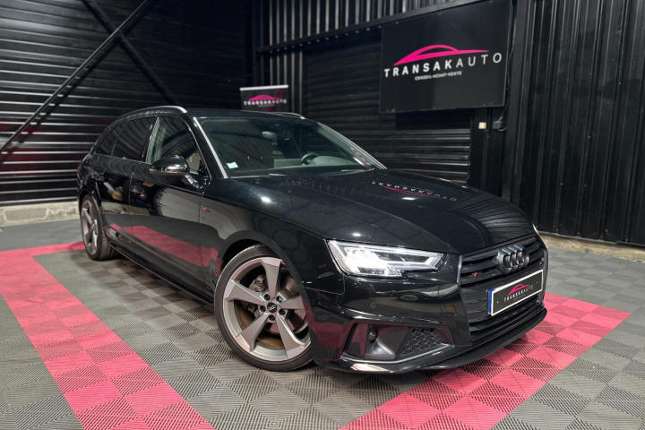 AUDI A4 AVANT