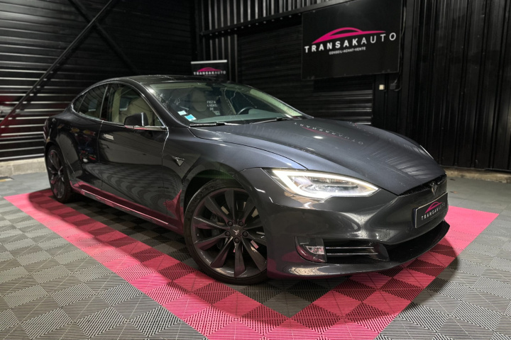 TESLA MODEL S