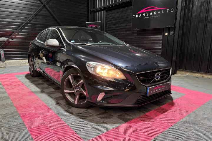 VOLVO V40