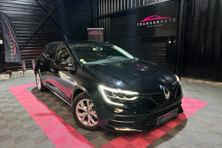 RENAULT MEGANE IV BERLINE