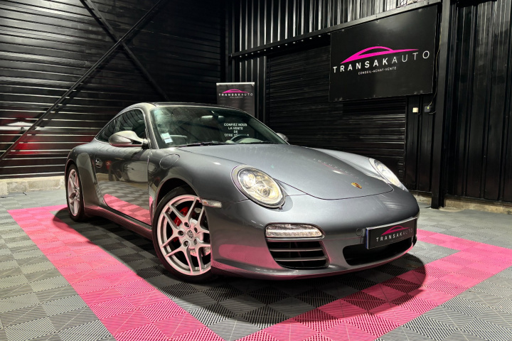 PORSCHE 911 TARGA