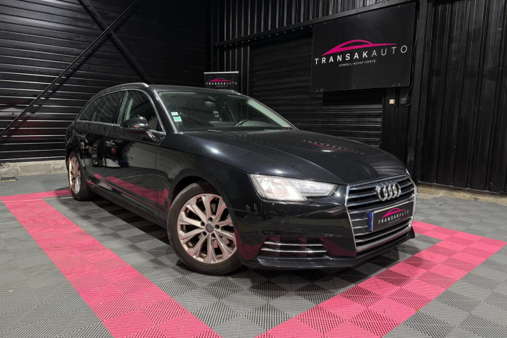 AUDI A4 AVANT
