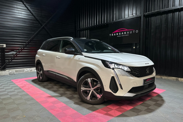 PEUGEOT 5008