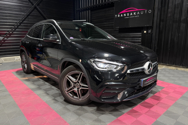 MERCEDES GLA