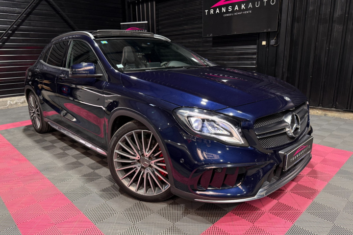 MERCEDES GLA 45 AMG
