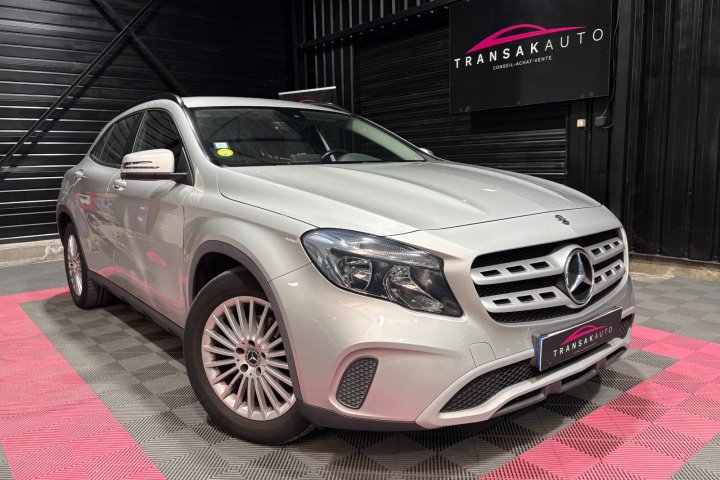 MERCEDES GLA